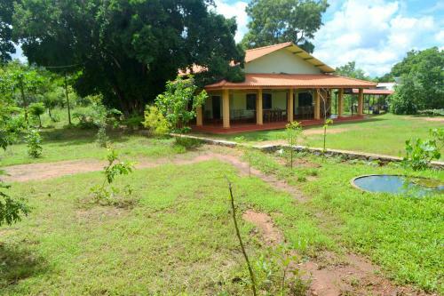 Hostal Dilsara Holiday Resort