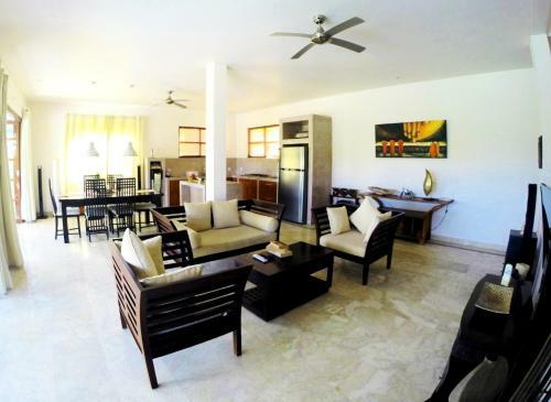 Villa Bukit Indah