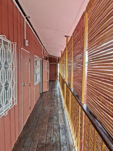 Hostal Chanida Home