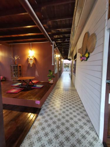 Hostal Chanida Home