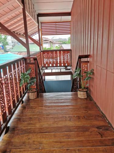 Hostal Chanida Home