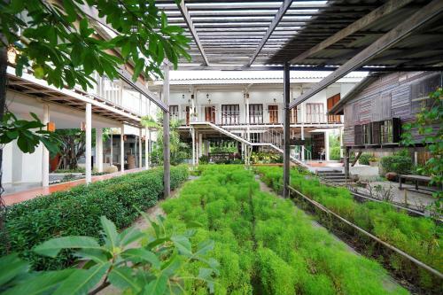 Hostal Krodyle Mindfulness House