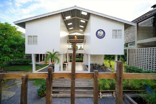 Hostal Krodyle Mindfulness House