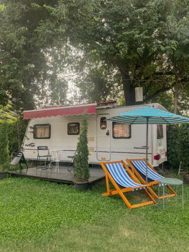 Nice Nite Campervans