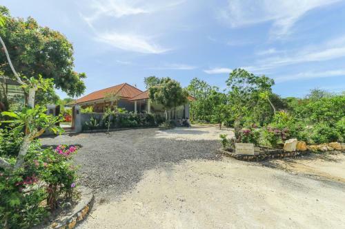 Manik Homestay