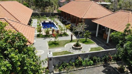 Manik Homestay