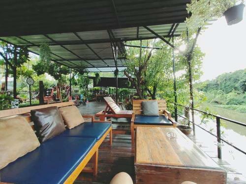 Hostal Baan Canalee (??????????)