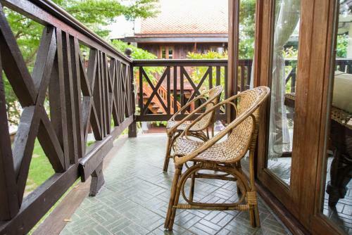 Hostal Phuttal Residence