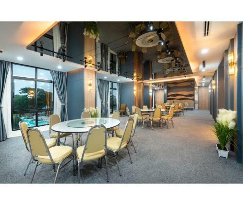 Nine River Hotel