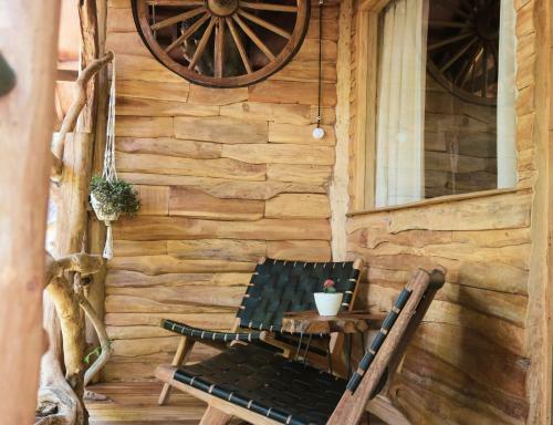 Lodge Roots Tree House
