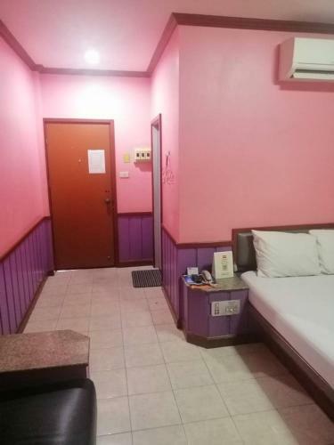 Hotel ??????444