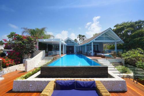 Villa Ten