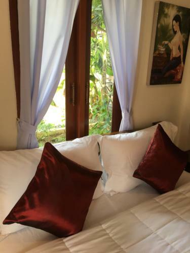 Panatsaya Homestay