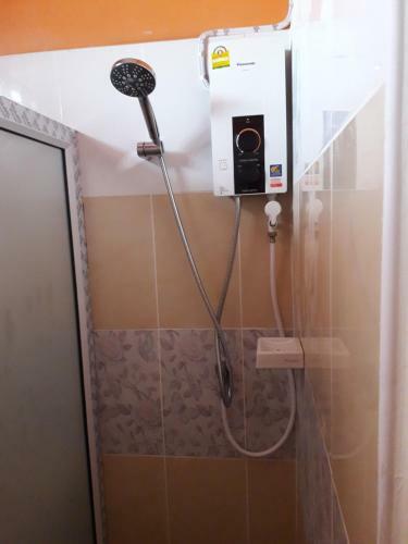 Hostal Chanakarn Guesthouse Sangkhla Buri