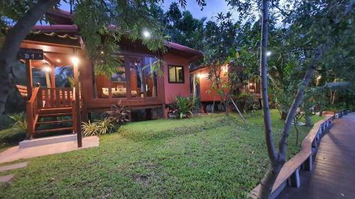Hostal ????????????-????????????