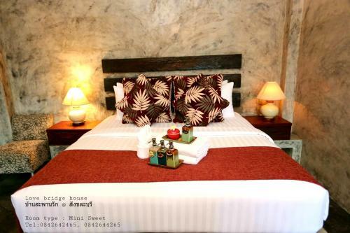 Hotel Love Bridge House ????????????