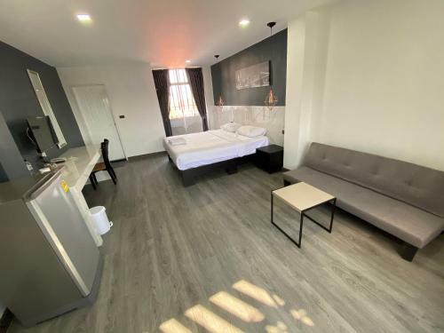 Prinn Hotel