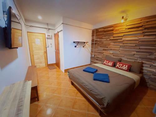Hostal Pakarang Resort