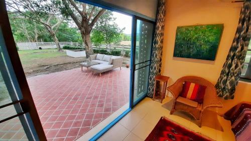 Kampu Nature Pool Villa Rayong