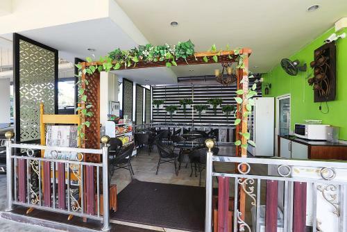 Aparthotel V Place Residence