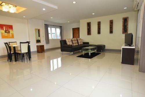 Aparthotel V Place Residence