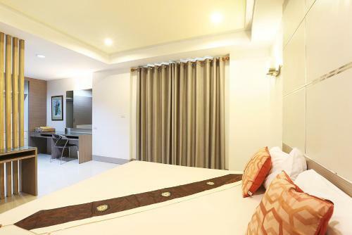 Aparthotel V Place Residence