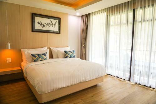 Hotel ???????? ????? The Pine Songkhla