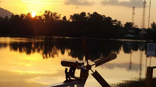 Hostal Khum Thong Resort