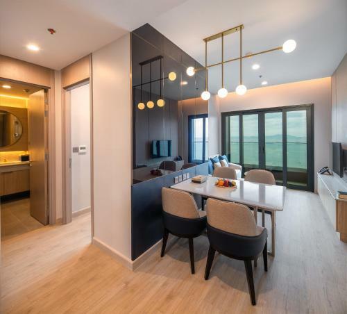 S Sriracha Hotel & Residence