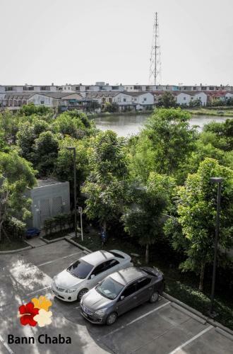 Apartamento Bann Chaba Hostel