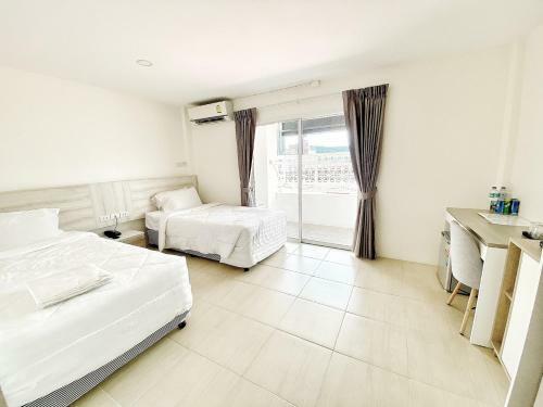 Mystays Phuket Sha Plus