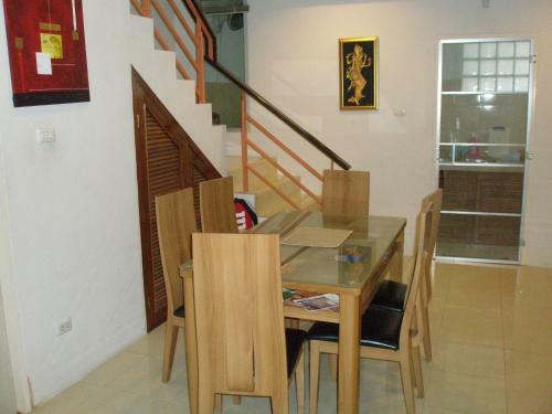 Town House Mukdara