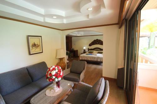 Hotel Naithon Beach Villa