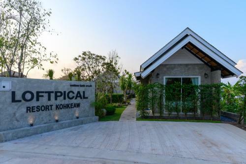 Hotel Loftpical Resort