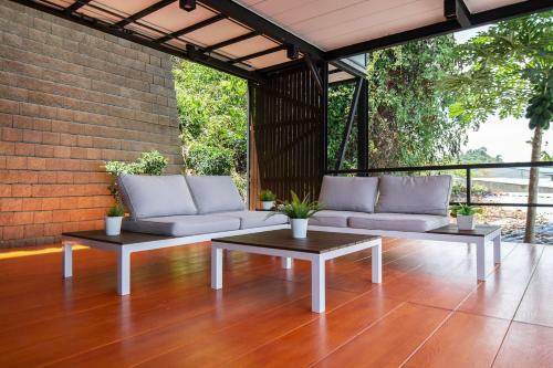 Koh Sirey Beachfront Pool Villa