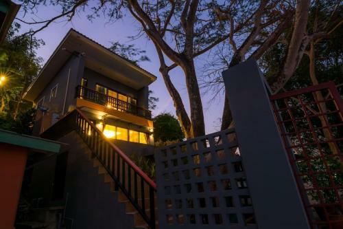 Koh Sirey Beachfront Pool Villa