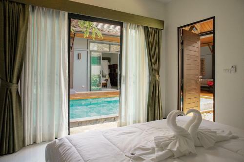 Lucky Villa