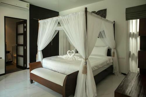 Lucky Villa