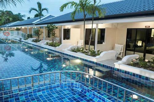 Hotel Blu Boat Pool Access Resort
