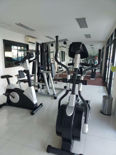 Apartamento Ratchaporn Please Condo