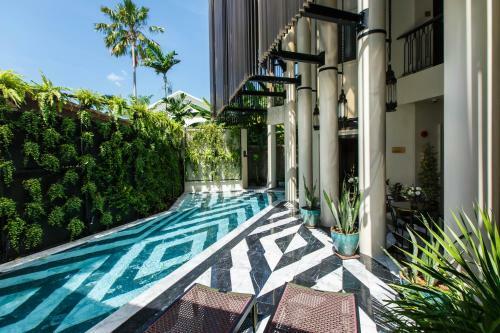 Hotel Verdigris