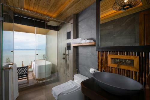 Hotel Sinae Phuket - Sha Extra Plus