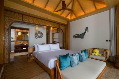 Hotel Sinae Phuket - Sha Extra Plus
