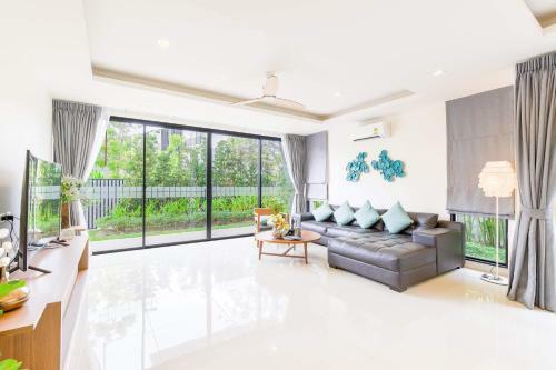 Laguna Park 5br Modern Pool Villas - Bangtao Beach
