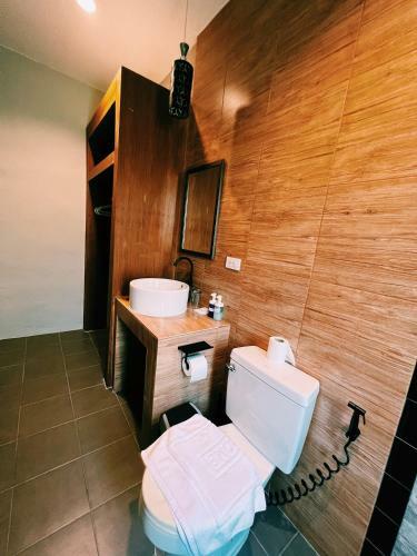 Vivi Hotel Resort