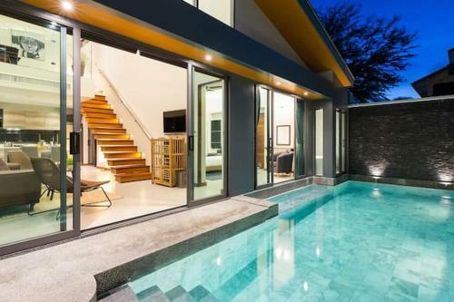 Villa Crystal Two-bedroom Private Pool Villa