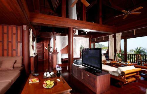 Nakawanna Villa
