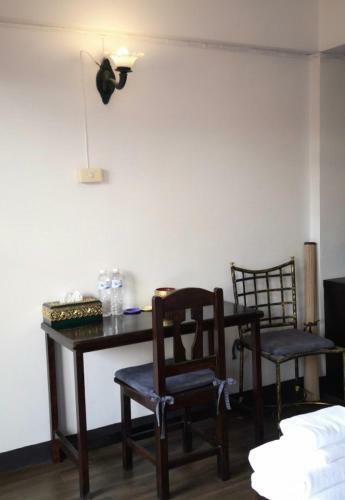 Roongthoeng Heritage Hotel