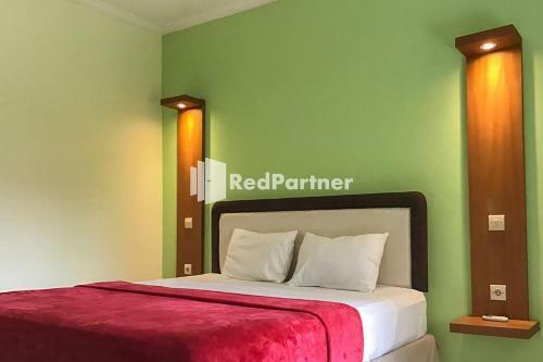 Hotel Pondok Mesari Redpartner