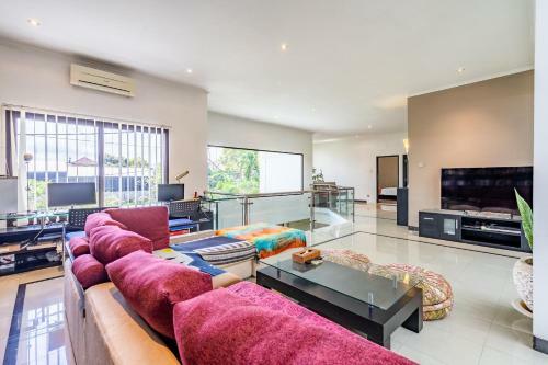 Anedda Mutiara Villa